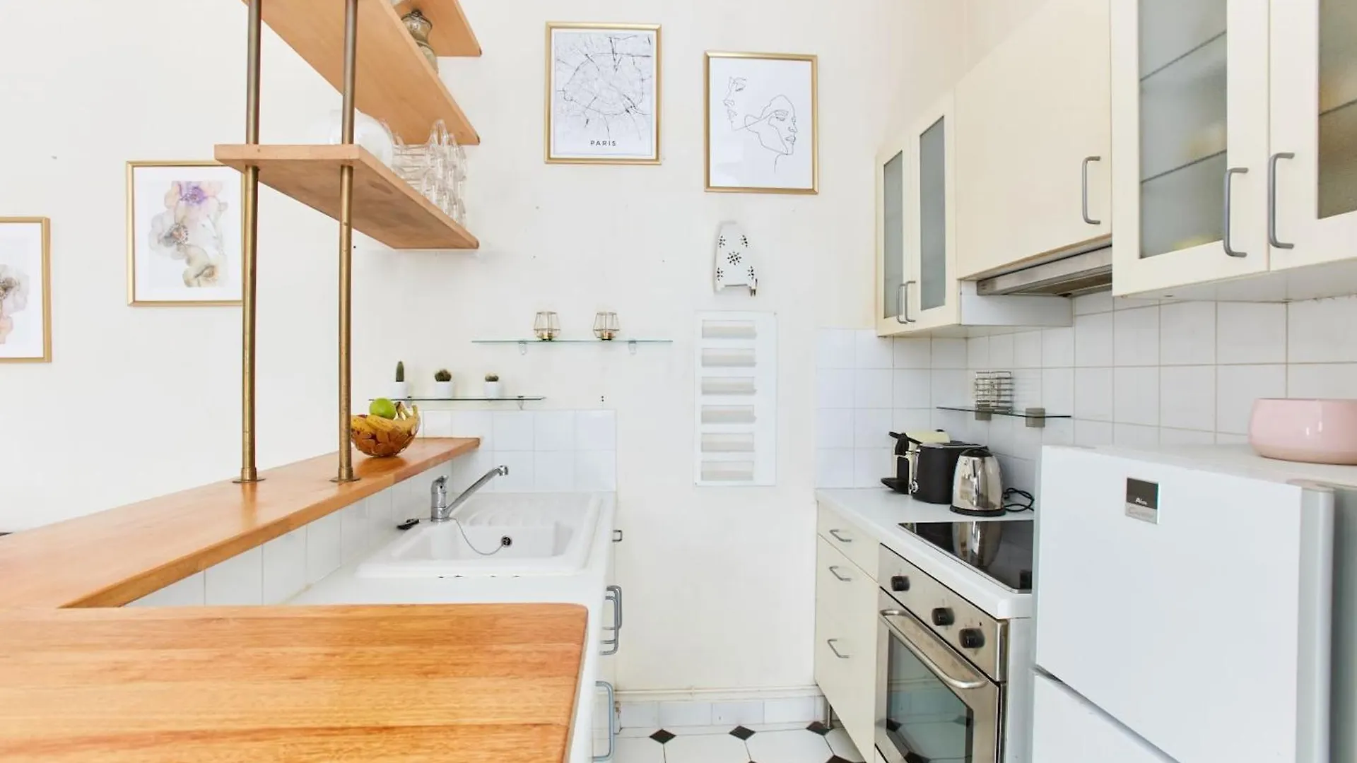 Madeleine & Palais Garnier - 2Br - Cityapartmentstay Paris 0*,